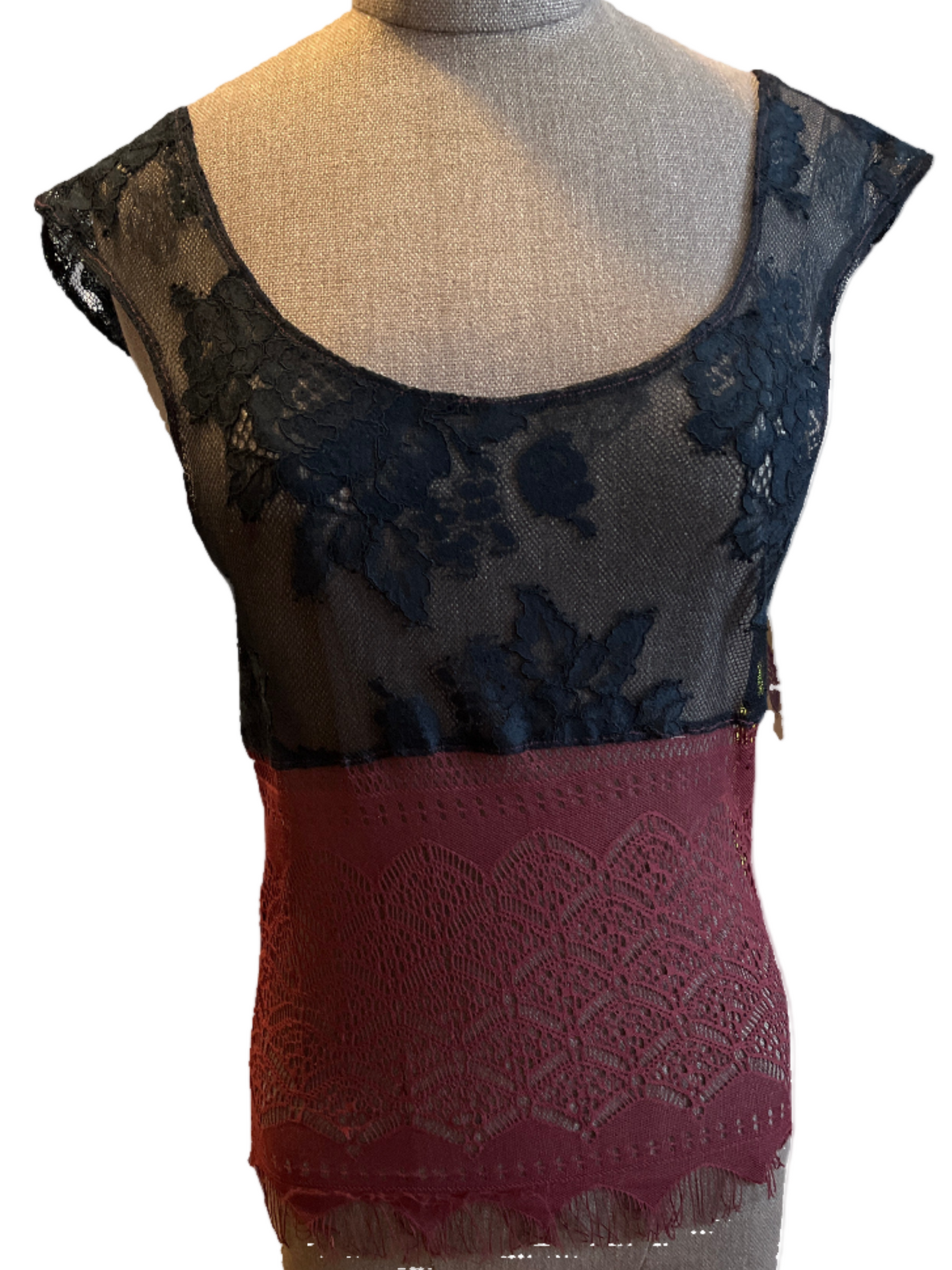 RTS 1 of 1 two tone sheer top (XS)