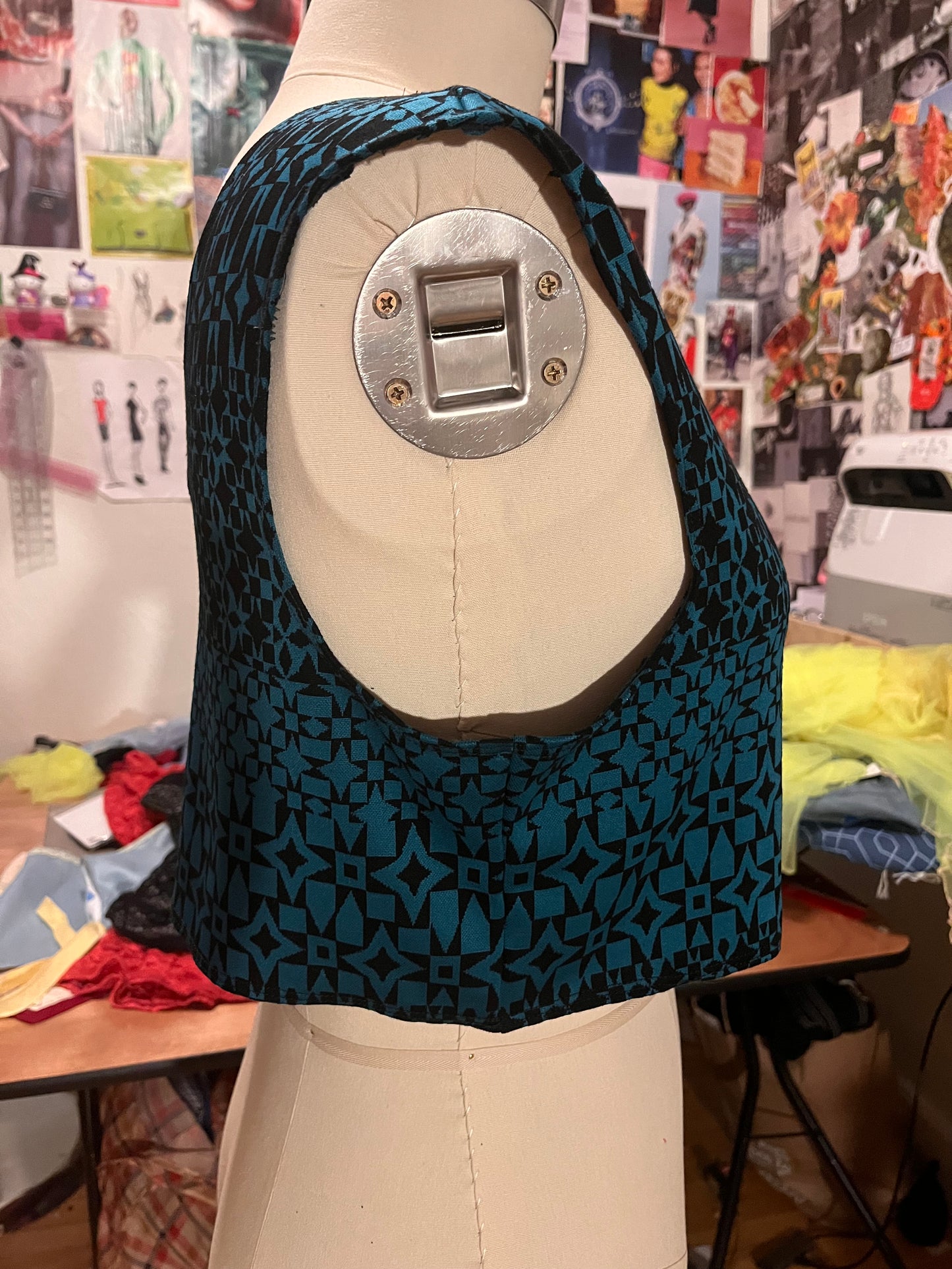 RTS Lily Top (black and teal, sz M/L)